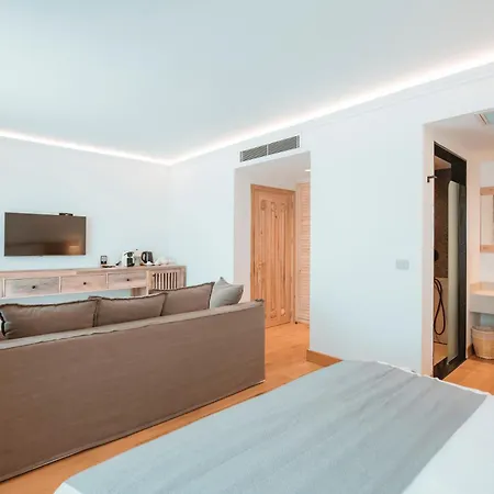 Unique-boutique Class - Adults Only Отель